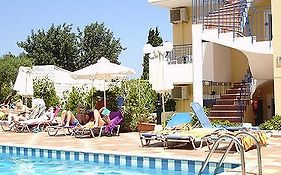 Astra Village Apartments&suites 3*